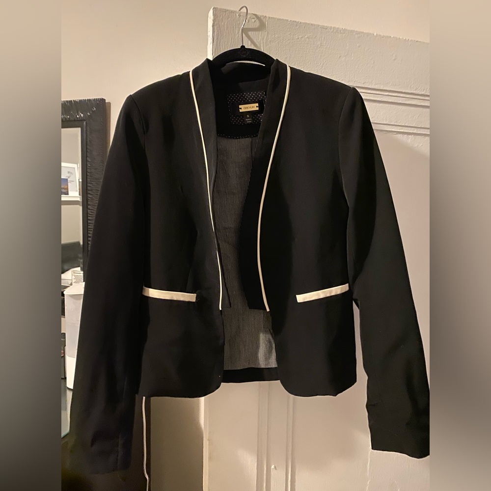 Black & white blazer